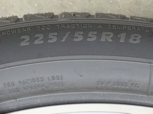 Used 2020 Buick Encore GX Select image 35