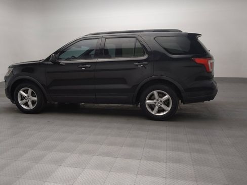 Used 2019 Ford Explorer FWD image 3