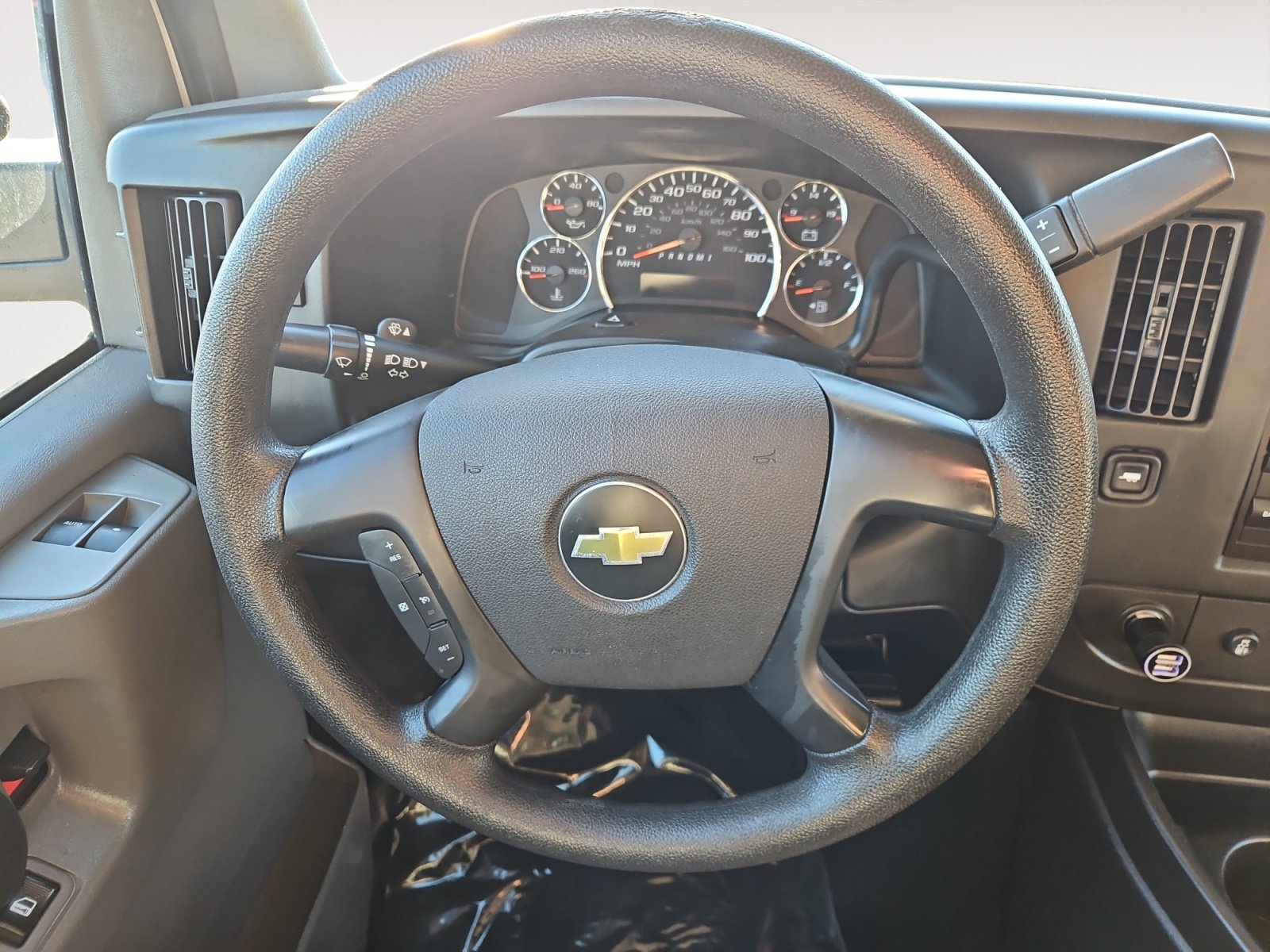 Used 2014 Chevrolet Express 3500 LT w/ LT Preferred Equipment Group RWD image 12