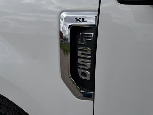 Used 2019 Ford F250 XL image 15