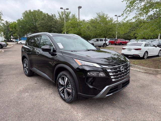Certified 2026 Nissan Rogue SL AWD/4WD image 1