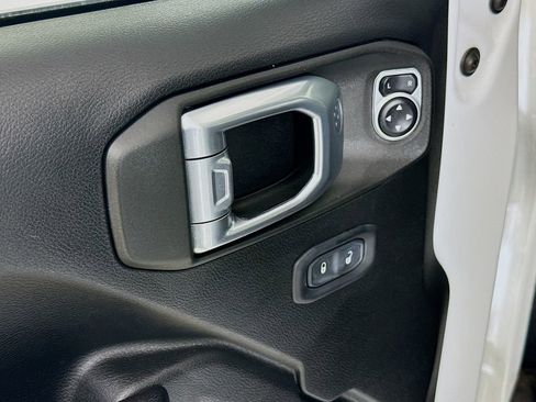 Used 2021 Jeep Wrangler Unlimited Sport image 15