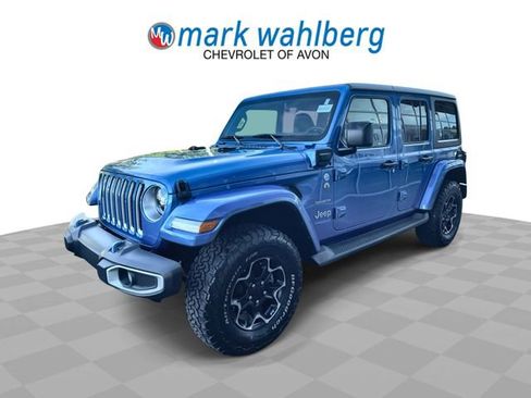 Used 2022 Jeep Wrangler Unlimited Sahara AWD/4WD image 1