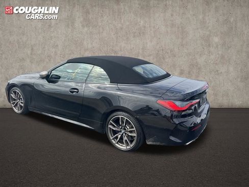 Used 2024 BMW 440i xDrive Convertible w/ Premium Package image 4