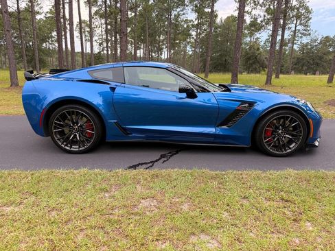 Used 2015 Chevrolet Corvette Z06 RWD image 8