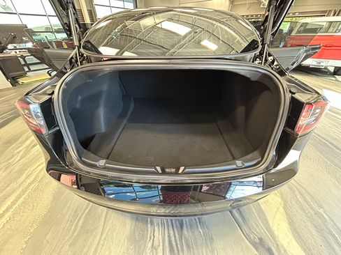 Used 2018 Tesla Model 3 Long Range AWD/4WD image 45