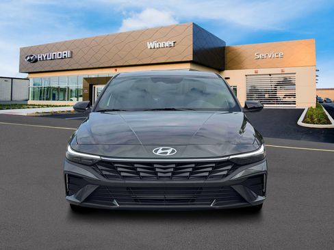 New 2026 Hyundai Elantra Sport image 12
