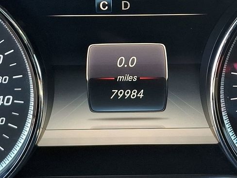 Used 2017 Mercedes-Benz E 300 4MATIC image 21