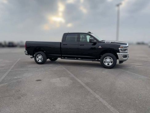 New 2026 RAM 2500 Tradesman image 15
