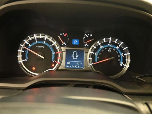 Used 2018 Toyota 4Runner Limited image 22