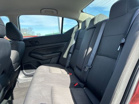 Used 2025 Nissan Altima 2.5 SV image 12