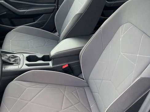 Used 2025 Volkswagen Jetta Sport image 22