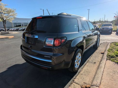 Used 2015 GMC Acadia SLE AWD/4WD image 7