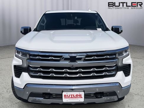 Used 2023 Chevrolet Silverado 1500 LTZ AWD/4WD image 8