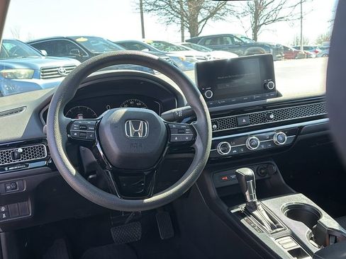 Used 2022 Honda Civic LX image 13