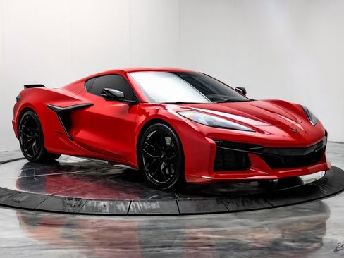 Used 2025 Chevrolet Corvette Z06 w/ Battery Protection Package image 24