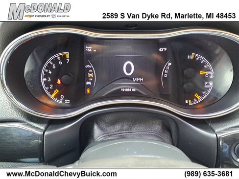 Used 2016 Jeep Grand Cherokee Laredo 75th Anniversary image 9