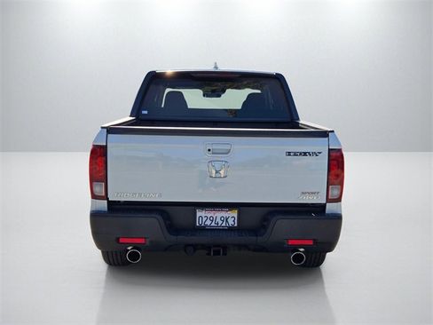 Used 2022 Honda Ridgeline Sport image 5