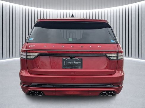 New 2026 Lincoln Aviator Reserve image 4