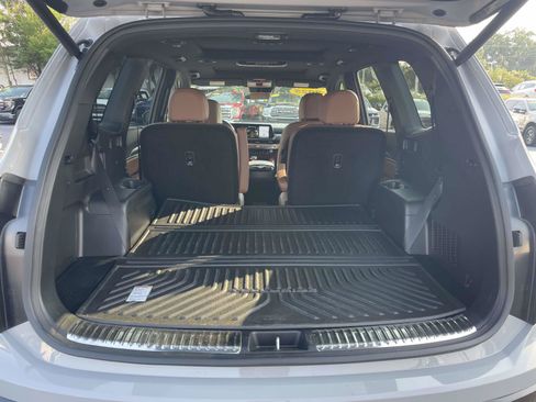 Used 2025 Kia Telluride SX X-Line AWD/4WD image 10