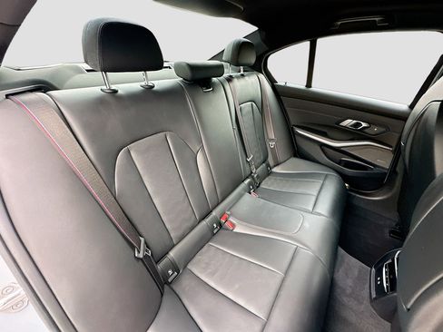 Used 2023 BMW M3 Competition w/ Executive Package image 30