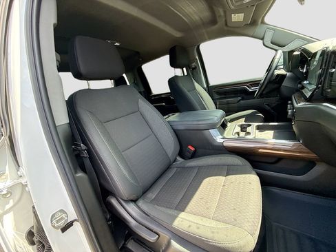 Used 2024 Chevrolet Silverado 2500 LT RWD image 33