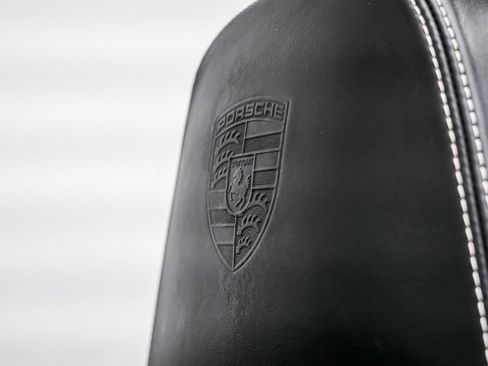 Used 2011 Porsche 911 Turbo S AWD/4WD image 18