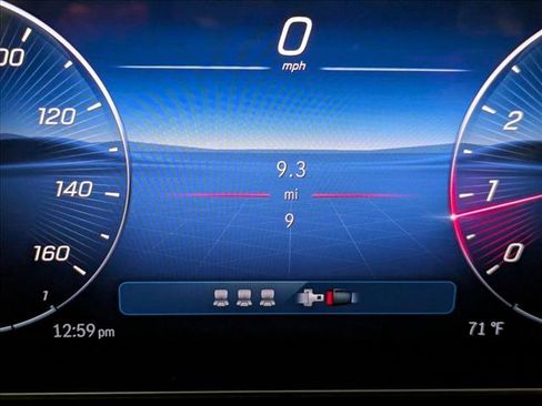Used 2026 Mercedes-Benz C 300 Sedan image 10