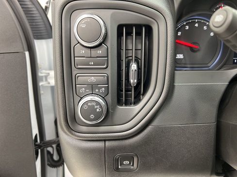 New 2025 GMC Sierra 2500 Pro w/ Convenience Package AWD/4WD image 14