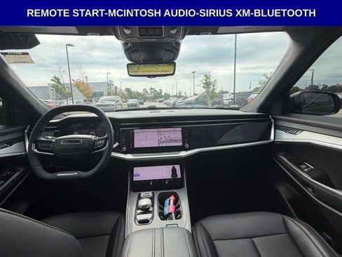Used 2025 Jeep Wagoneer S Limited AWD/4WD image 12