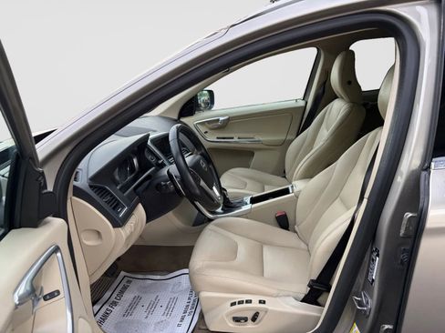 Used 2015 Volvo XC60 T6 Platinum w/ Protection Package AWD/4WD image 12