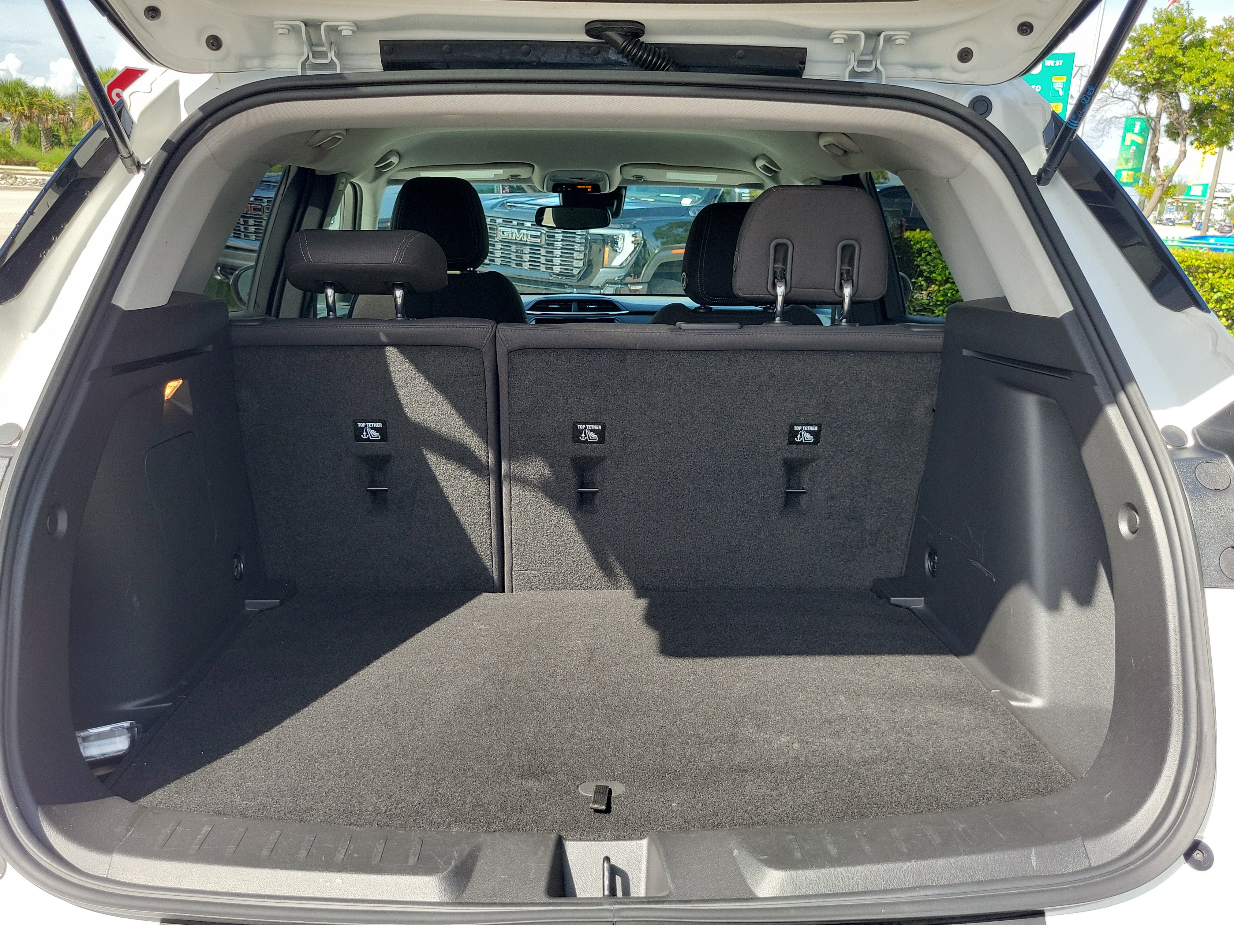 Used 2022 Chevrolet TrailBlazer LT w/ Convenience Package FWD image 15