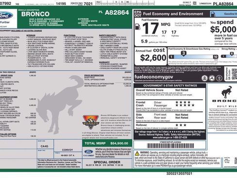 Used 2023 Ford Bronco Black Diamond w/ Sasquatch Package image 28