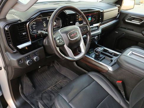 Used 2022 GMC Sierra 1500 SLT w/ SLT Premium Plus Package image 10