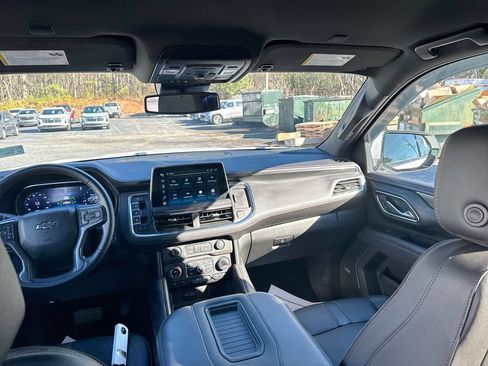 Used 2024 Chevrolet Tahoe RST w/ Luxury Package AWD/4WD image 30