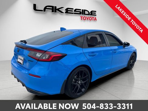 Used 2023 Honda Civic Sport image 6