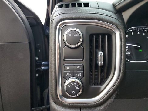 Used 2021 GMC Sierra 1500 Elevation image 31