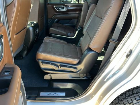 Used 2023 Chevrolet Tahoe High Country image 21