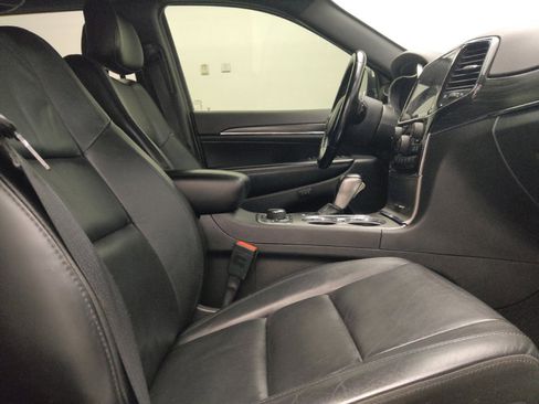 Used 2021 Jeep Grand Cherokee Limited w/ Premium Lighting Group AWD/4WD image 21