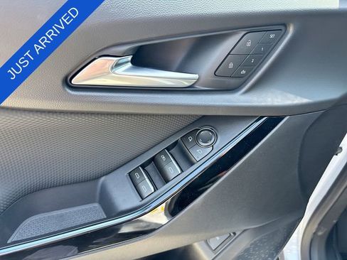 New 2026 Chevrolet Equinox RS w/ Convenience Package III FWD image 13