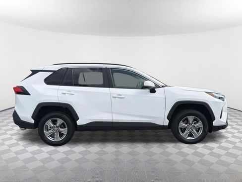 Certified 2025 Toyota RAV4 XLE FWD image 17