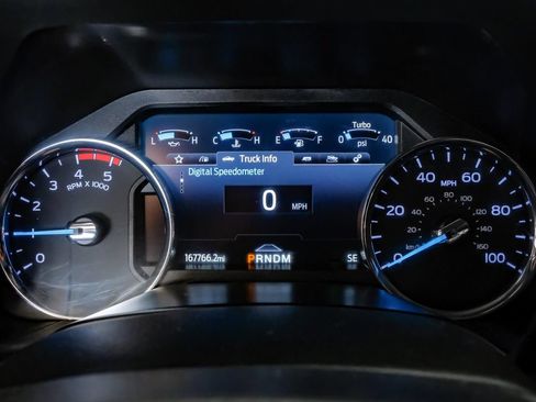 Used 2021 Ford F250 Platinum w/ FX4 Off-Road Package AWD/4WD image 18