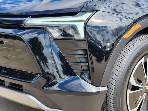 Certified 2024 Chevrolet Blazer EV LT AWD/4WD image 5