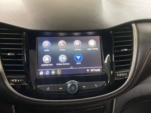 Used 2019 Chevrolet Trax LT w/ Driver Confidence Package FWD image 28