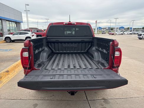 New 2026 GMC Canyon Denali AWD/4WD image 8