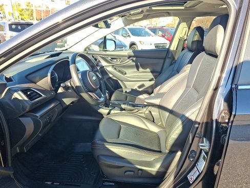 Used 2019 Subaru Crosstrek 2.0i Limited w/ Popular Package #4 image 13