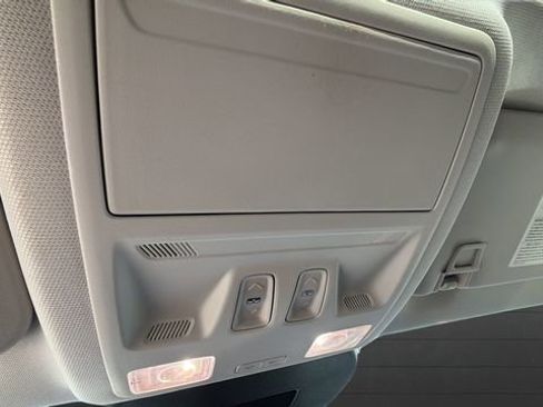 Used 2022 Ford Escape Titanium w/ Class II Trailer Tow Package image 26