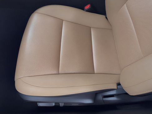 Used 2018 Lexus ES 350 w/ Premier Package FWD image 16