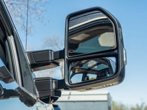 Used 2019 Ford F250 Lariat w/ Lariat Ultimate Package image 13