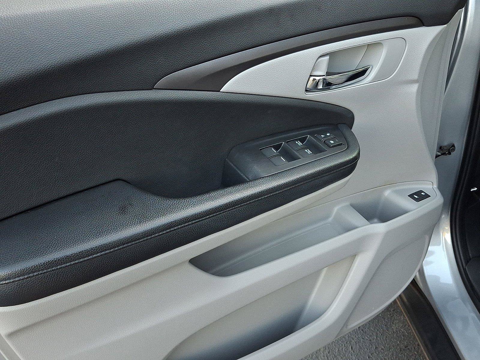 Used 2016 Honda Pilot EX-L image 12